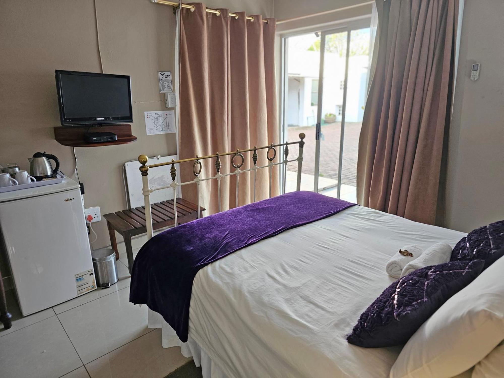 Bettie'S Luxury Lodge Kroonstad Kültér fotó