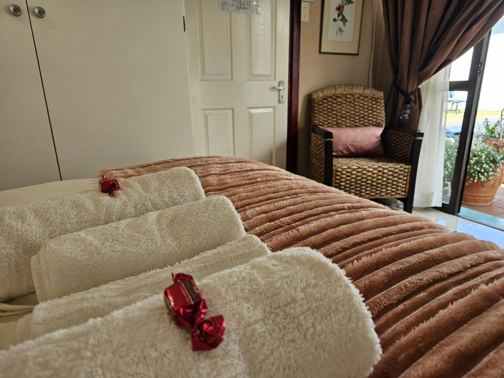 Bettie'S Luxury Lodge Kroonstad Kültér fotó