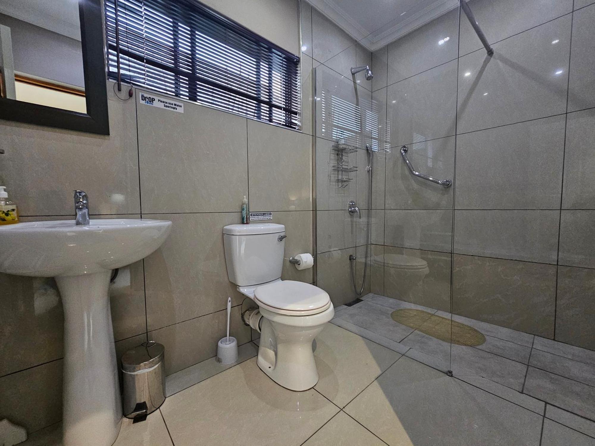Bettie'S Luxury Lodge Kroonstad Kültér fotó