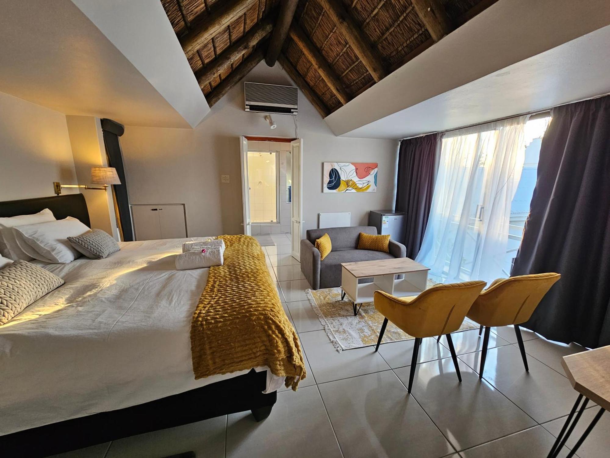 Bettie'S Luxury Lodge Kroonstad Kültér fotó