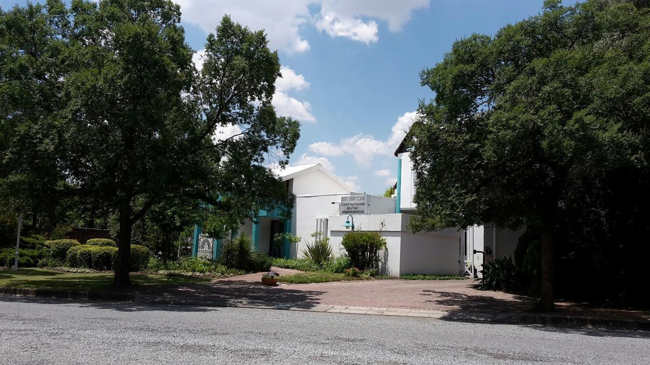 Bettie'S Luxury Lodge Kroonstad Kültér fotó