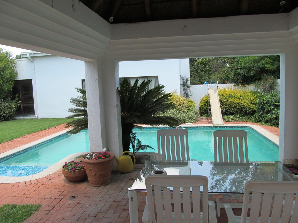 Bettie'S Luxury Lodge Kroonstad Szoba fotó